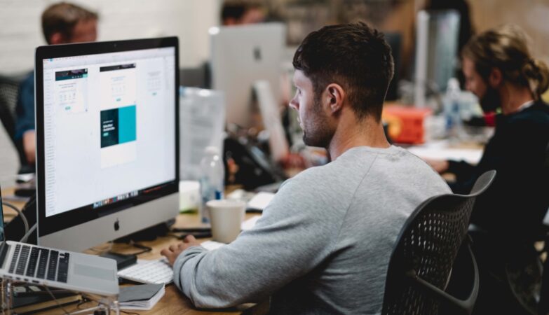 Comment utiliser le marketing digital pour booster sa popularité?